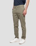 Cole Woven Slim Celana Panjang Chinos Pria