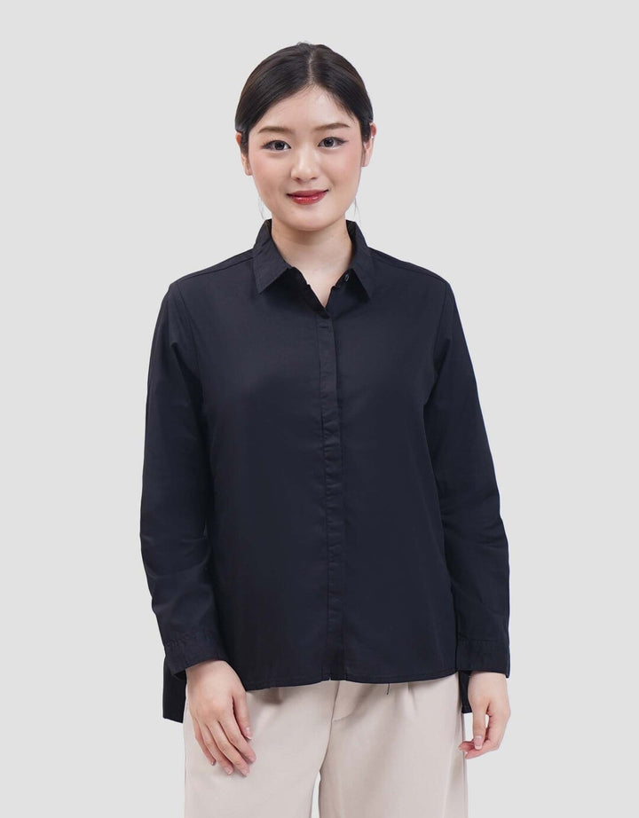 MxM Nevada Kemeja Solid Lengan Panjang Wanita