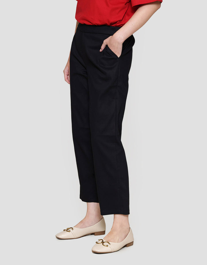 MxM Connexion Celana Panjang Wanita