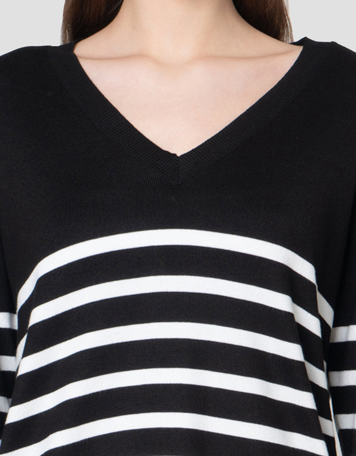 Connexion Rajut V Neck Garis Kemeja Wanita