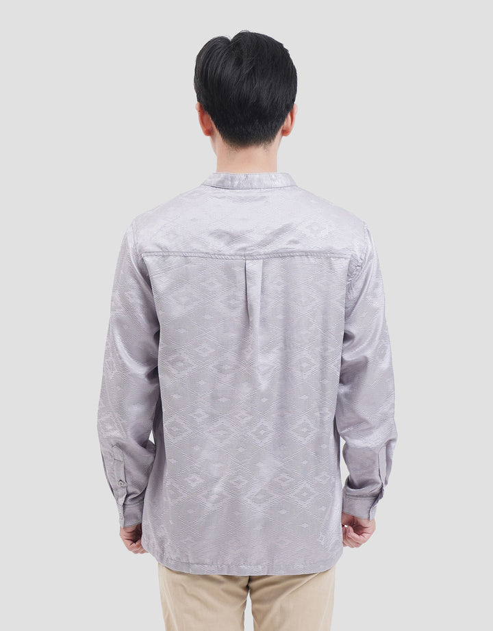 Expand Ayu Dewi Ranum Series Koko Pria