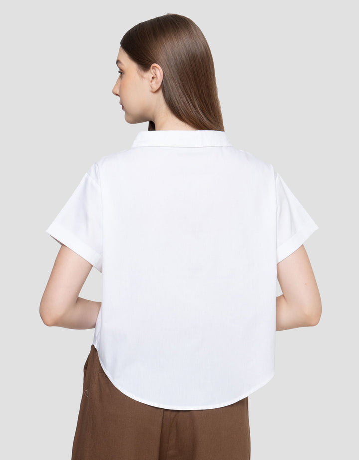 Connexion Slim Wide Collar Blouse Wanita