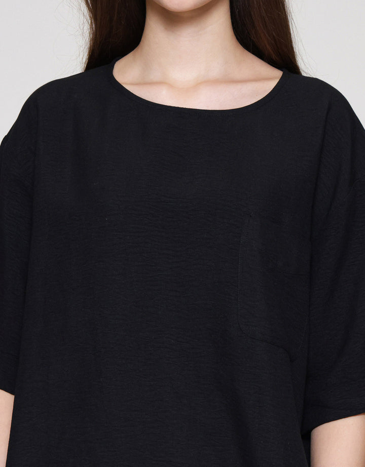 Connexion Boxy Cre Neck Blouse Wanita