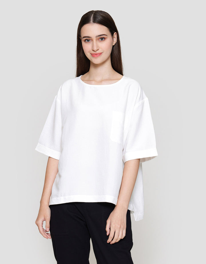 Connexion Boxy Cre Neck Blouse Wanita