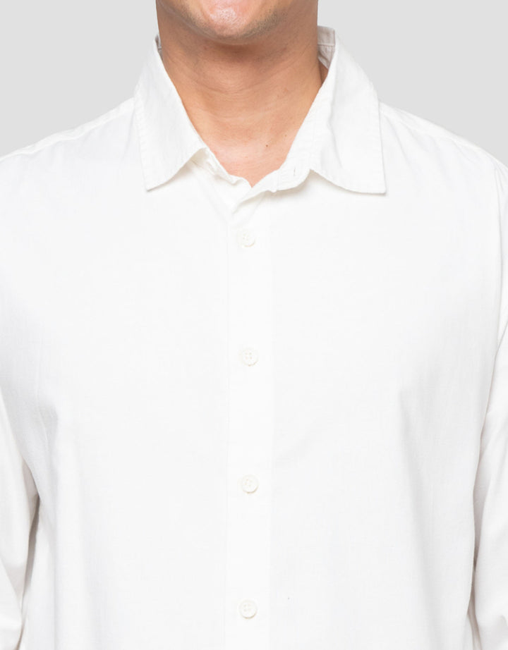 Nevada Plain Shino Linen - Reg Fit Kemeja Pria