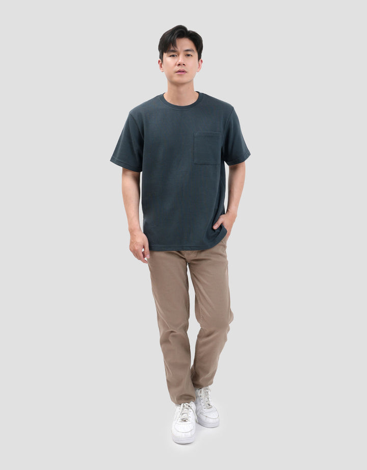 Nevada Reg Fit Texture Pocket Kaos Pria