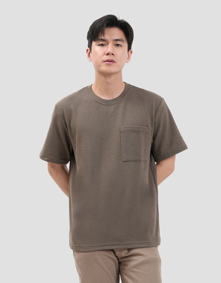 Nevada Reg Fit Texture Pocket Kaos Pria