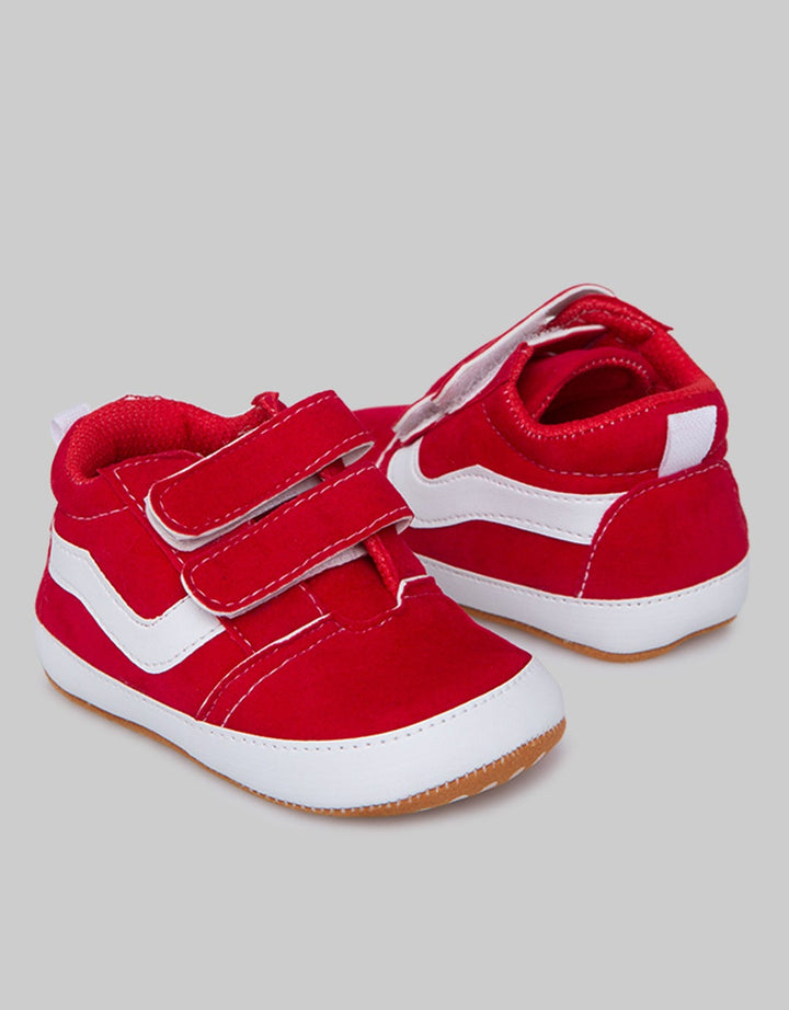 Pipiniko Shoes Fans