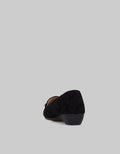 St. Yves Ballerinas Woman