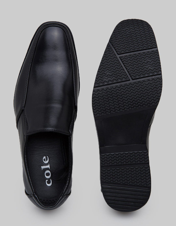 Cole Slip On Men