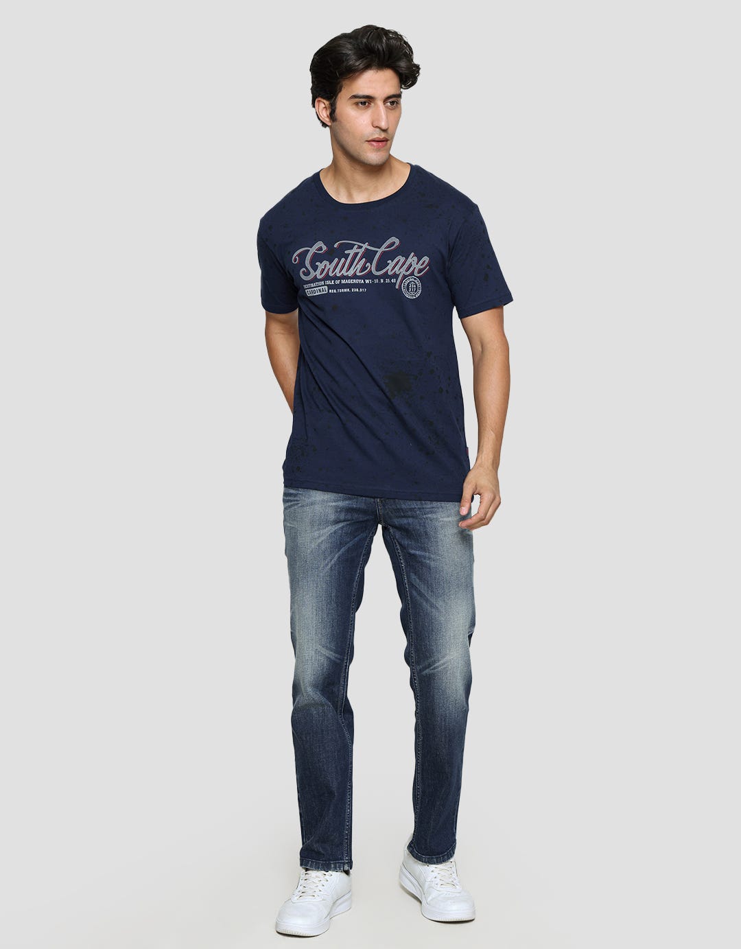 Cardinal Jeans South Cape Kaos Oblong Pria