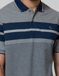 Walrus Kaos Polo Salur Fashionable look