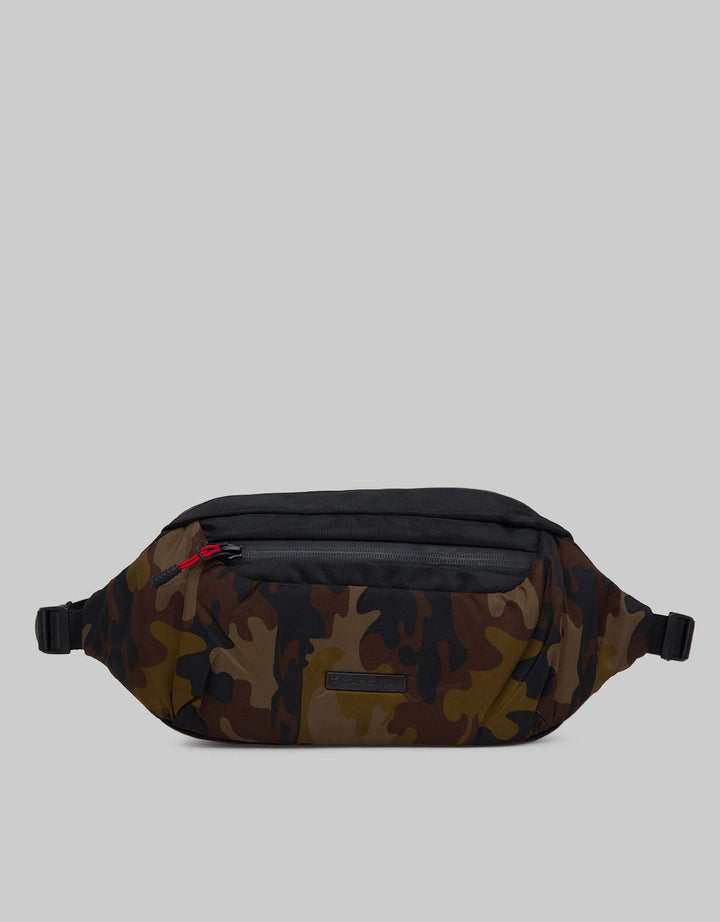 Cardinal Shoulder Bags Camouflage