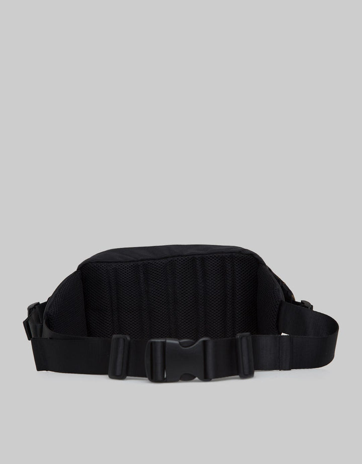 Cardinal Shoulder Bags Camouflage