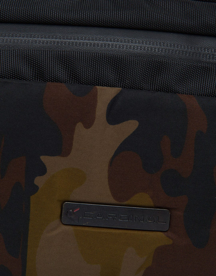 Cardinal Shoulder Bags Camouflage