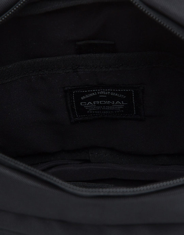 Cardinal Shoulder Bags Camouflage
