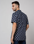 Crocodile Dimentia Print Kemeja Pria