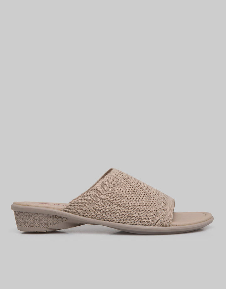 Triset Sandal Slip On Wedges