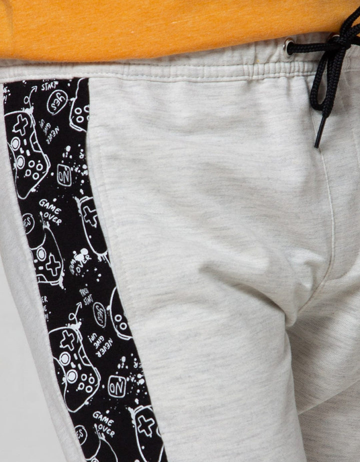 Aero Jogger Knitting Messy Game