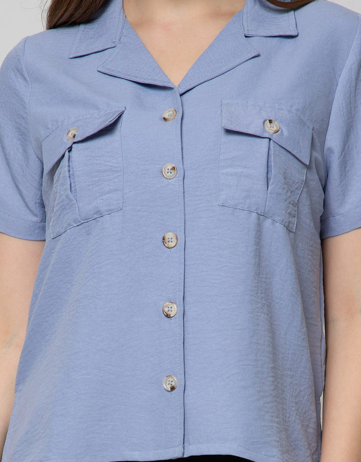 Connexion 3/4 Blouse Sleeve Square Neck Horn Button