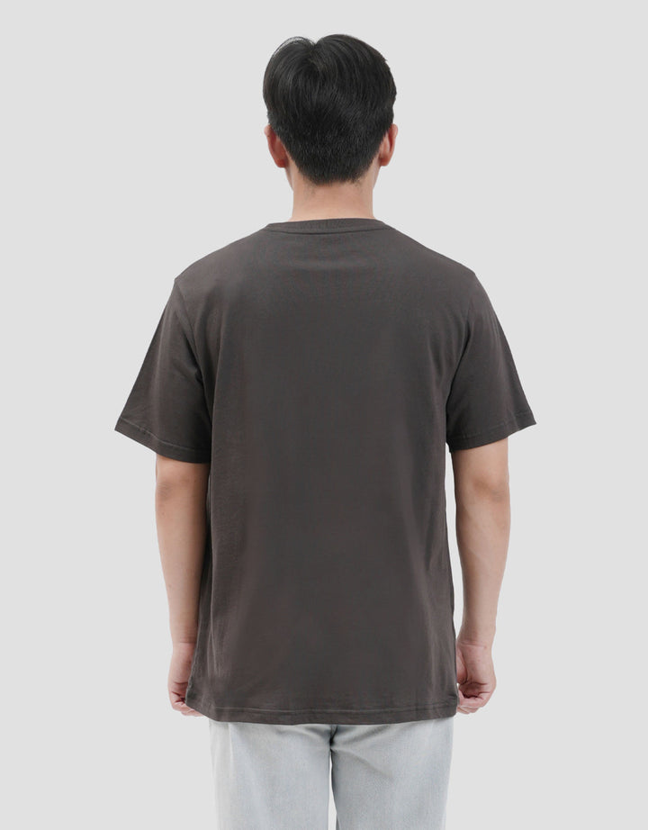 Nevada Print - Skateboard Style Kaos Pria
