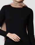 Annisa Turtle Neck Inner Manset Wanita