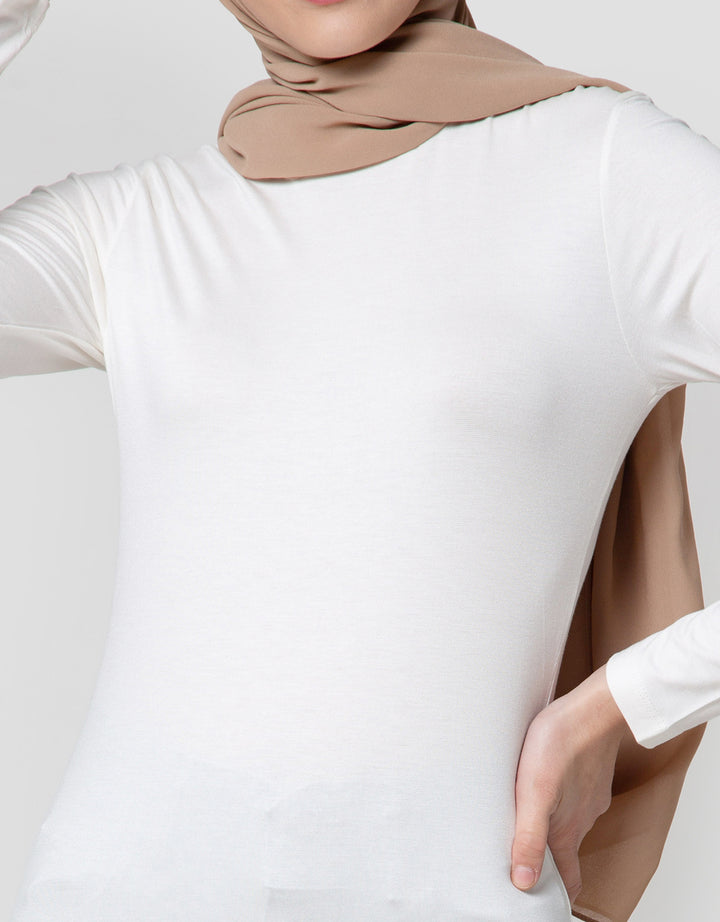 Annisa Turtle Neck Inner Manset Wanita