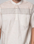 Cole Short Sleeve Koko Print Chest 1/2 Plackat