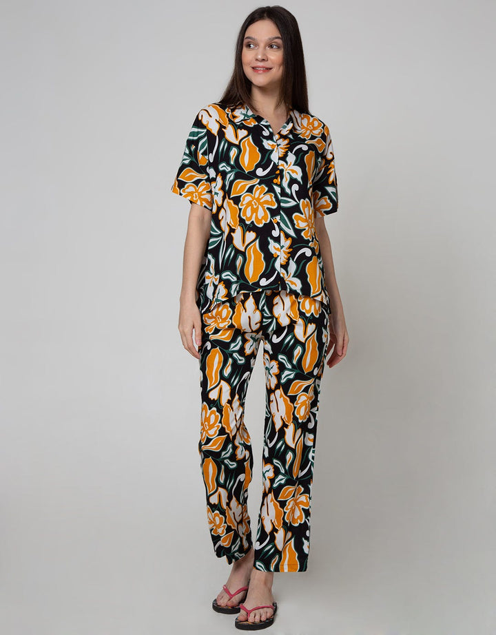St. Yves Short Sleeve Pyjama Pants Batik Daun