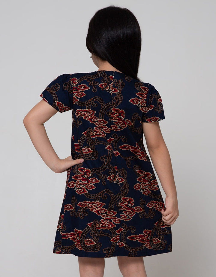 Arjuna Weda Blouse Batik Mega Overcast