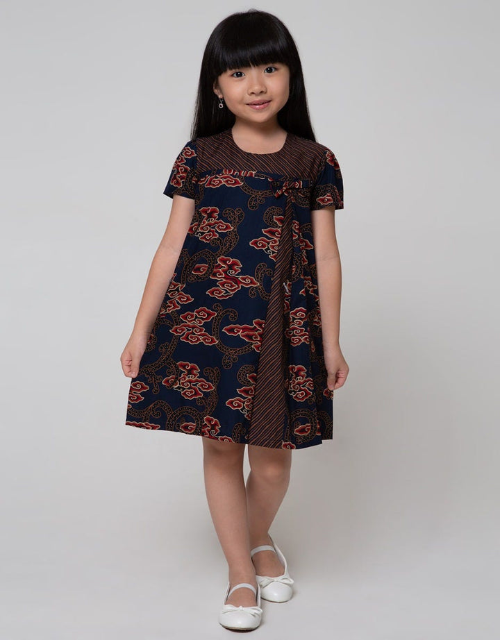 Arjuna Weda Blouse Batik Mega Overcast