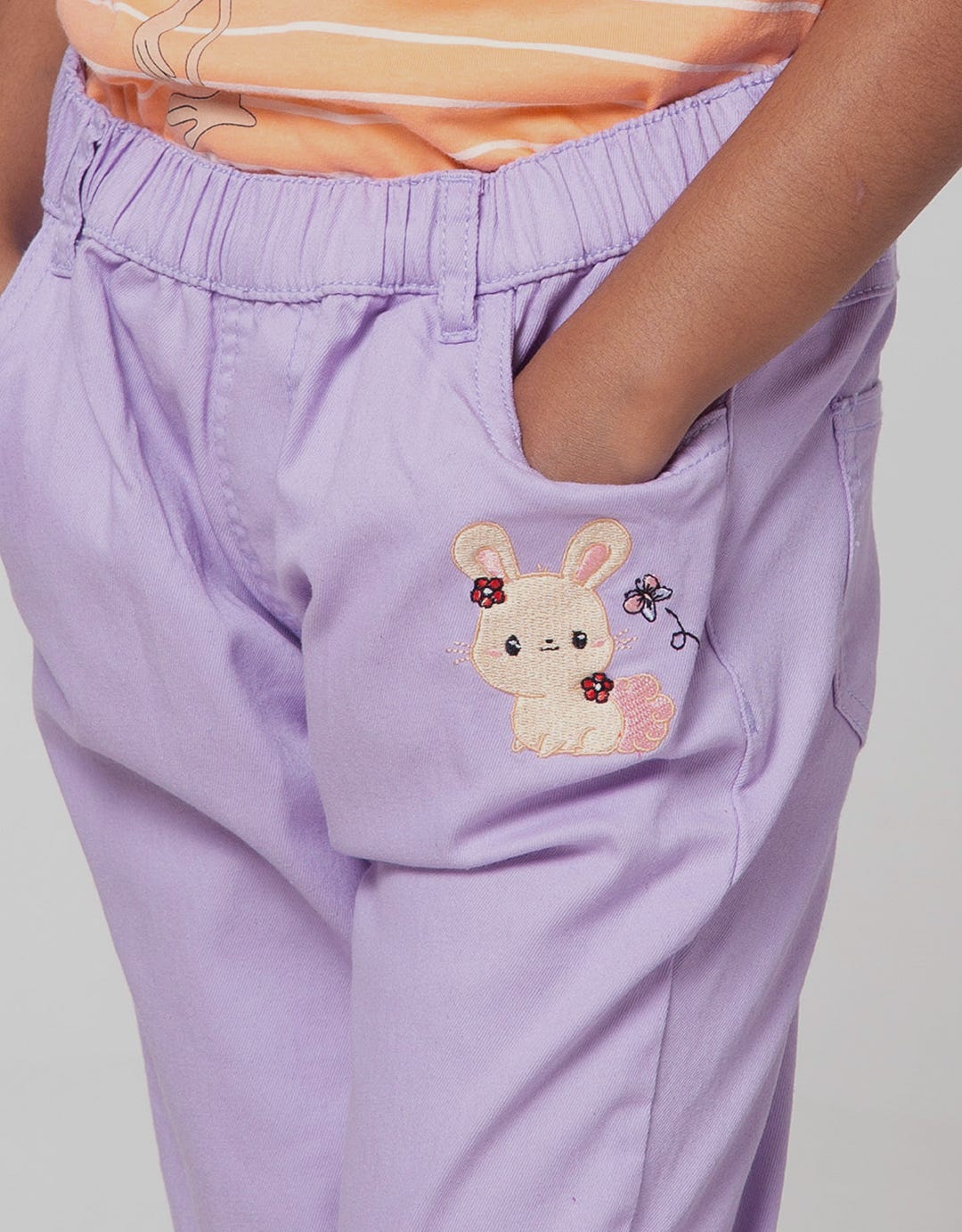 Little M Jogger Woven Ruffle Bawah Bordir Kelinci