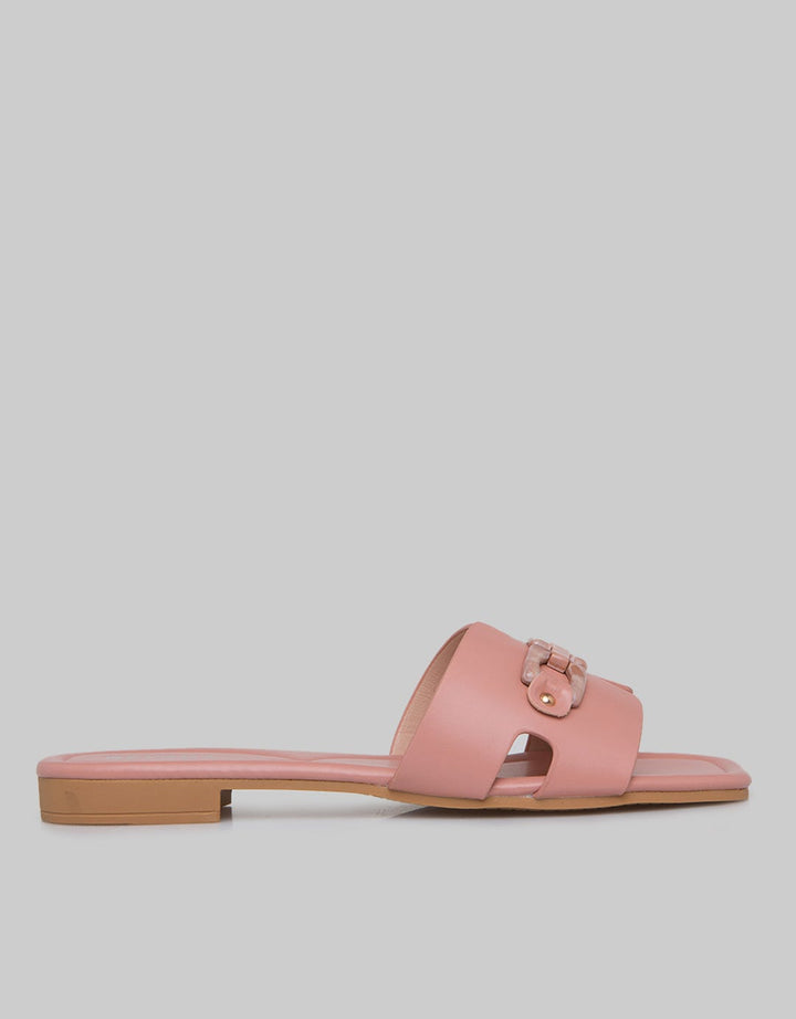 Nevada Slip On Woman Chain On Strap