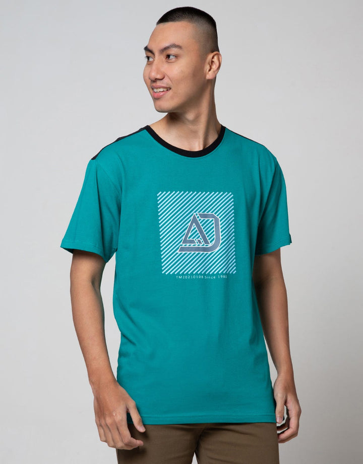 American Jeans Short Sleeve T-Shirt Tee Shoulder Tape