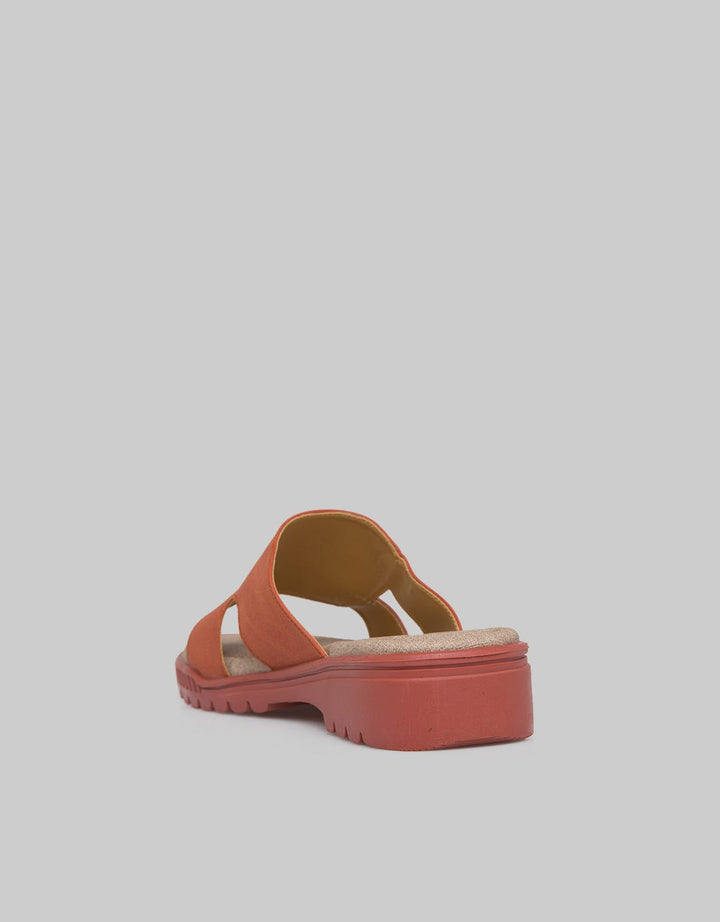 Triset Big Strap Slip On Sandals