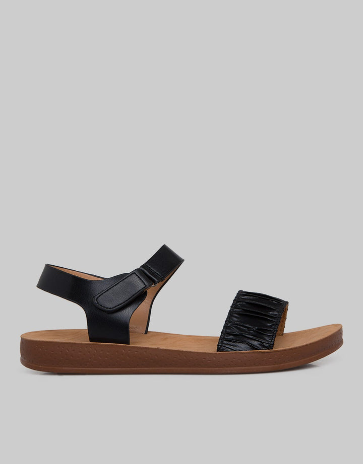 Connexion Ankle Strap Sandals Woman Cyq19