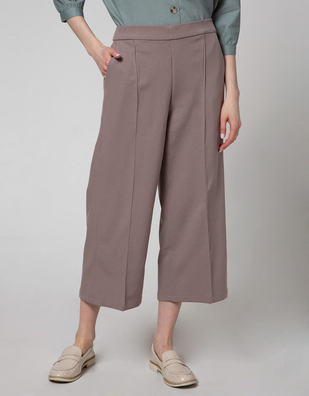 St. Yves Capri Pants Culotte Front Stitch Stretch