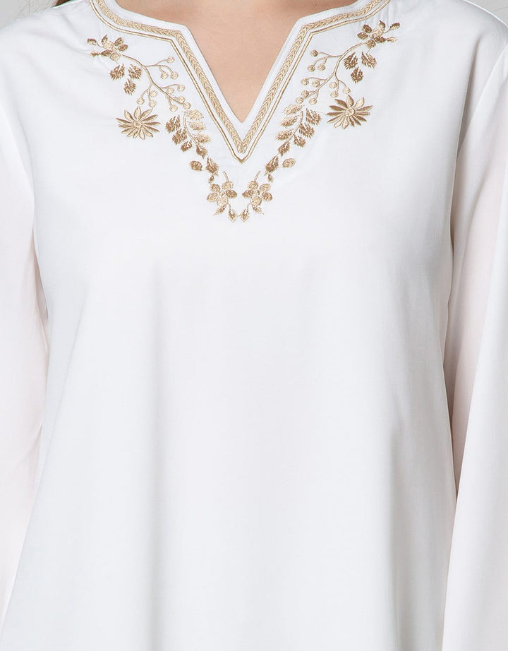 St. Yves Long Sleeve Midi Tunic Dress Lebaran Embro V