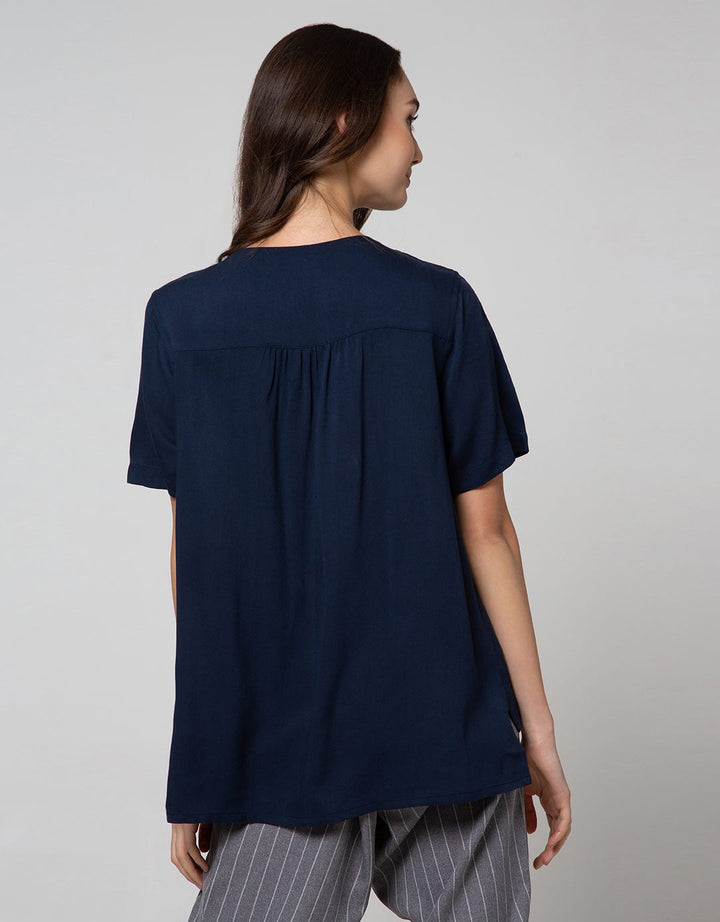 St. Yves Short Sleeve Blouse Rayon V Neck With Tie