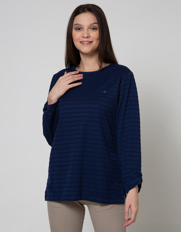 St. Yves Lengan Panjang  T-Shirt Knit Top
