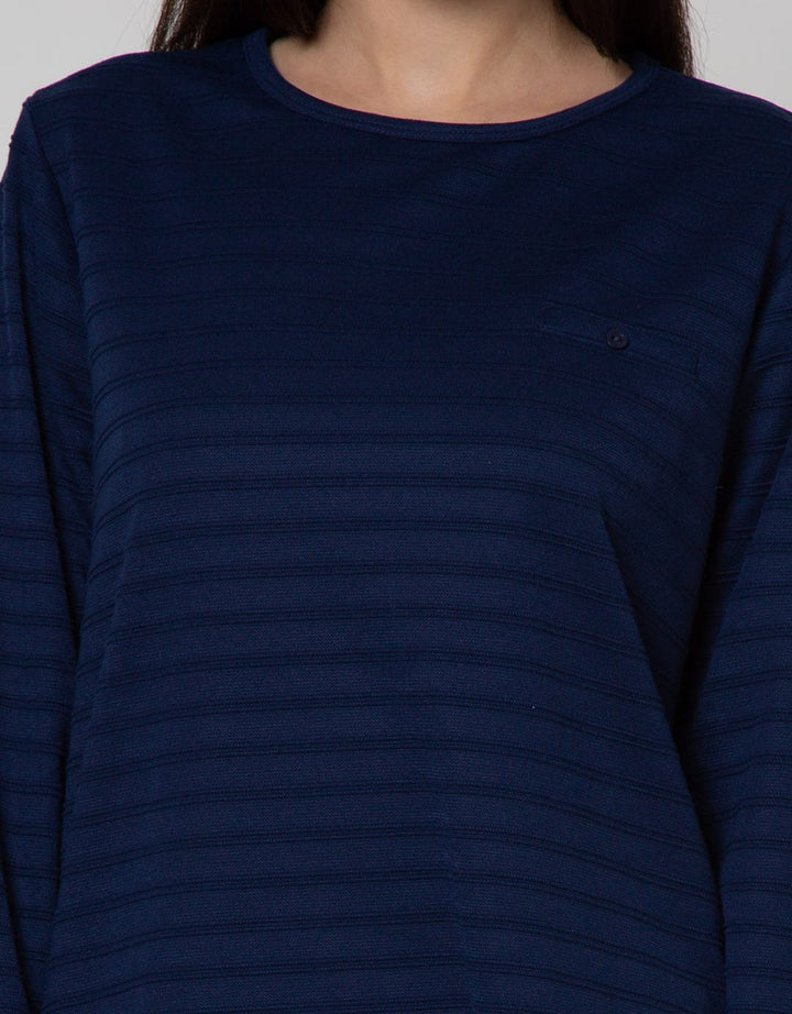 St. Yves Lengan Panjang  T-Shirt Knit Top