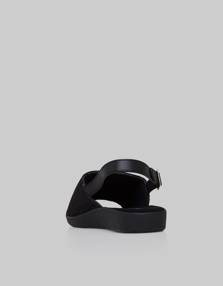 Connexion Slingback SandaLong Sleeve Woman