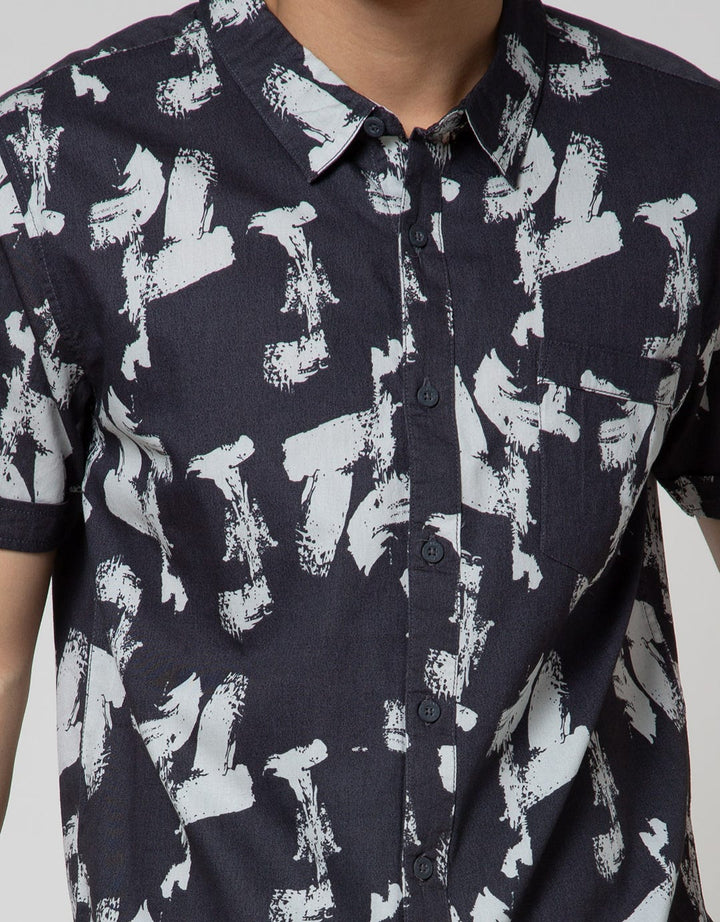 Nevada Short Sleeve Shirt Print Abstrak