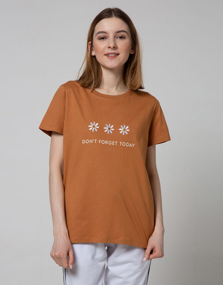 Nevada Short Sleeve T-Shirt Floral Dont Forget Today