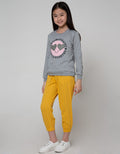Aero Sweatshirt Love Aplikasi