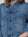 Nevada Denim Jacket Crop With Back Pocket