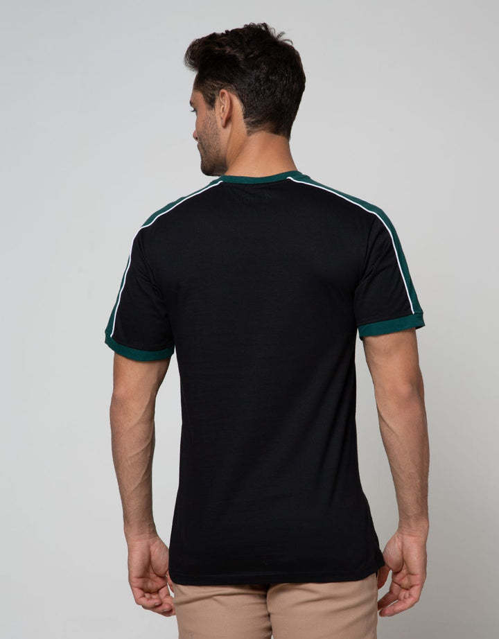 Details Short Sleeve T-Shirt Round Neck Cut N Sewn Shoulder
