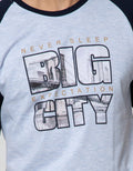 T Zone Short Sleeve Raglan T-Shirt Theme City Big City