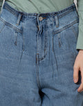 Details Denim Long Pants Highwaist With Tappered Fit
