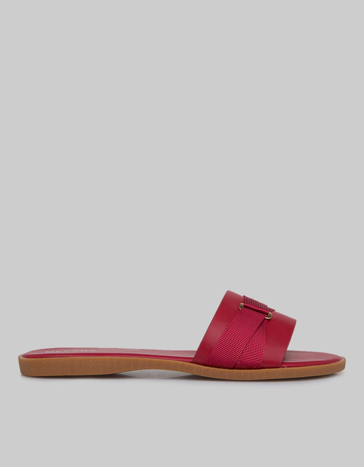 Nevada Slip On Woman Big Buckle Line